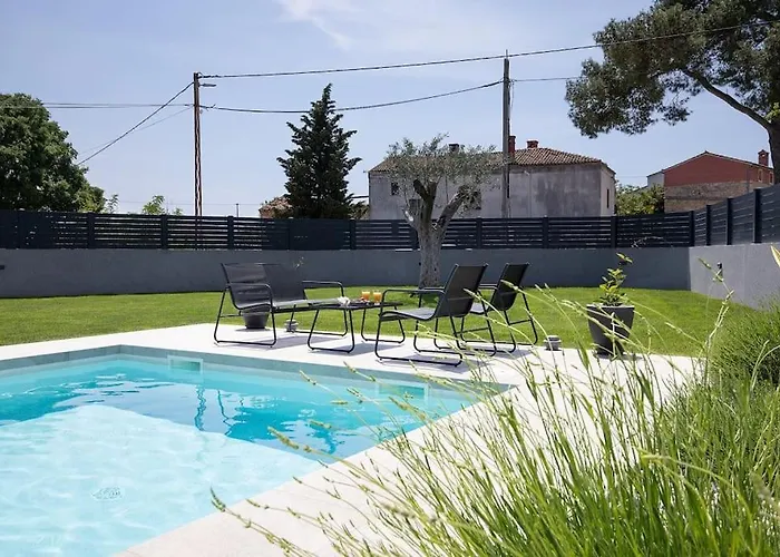 Villa Frola By Istrialux Pula