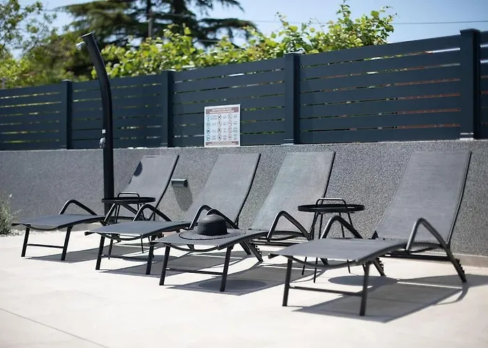 Frola By Istrialux Pula