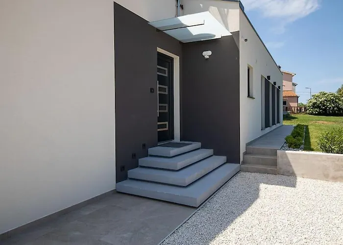 Villa Frola By Istrialux