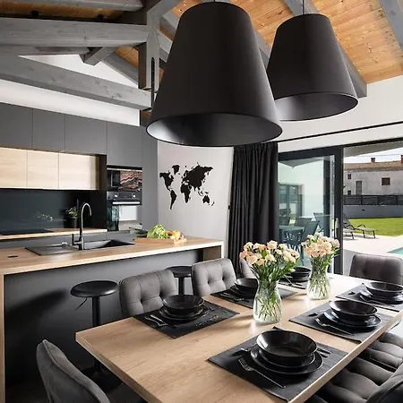 Frola By Istrialux Pula