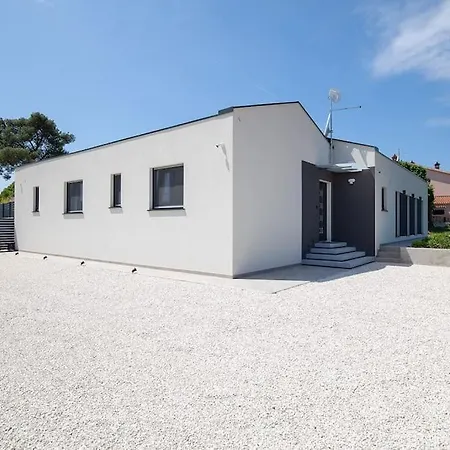 Villa Frola By Istrialux *